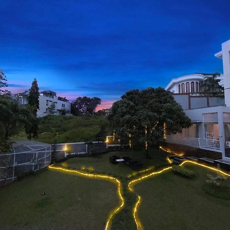 Tropical Villa By Villapedia Citaringgul Extérieur photo